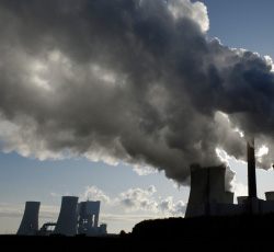 Take Action: Tell the EPA to Protect Communities from Carbon Pollution